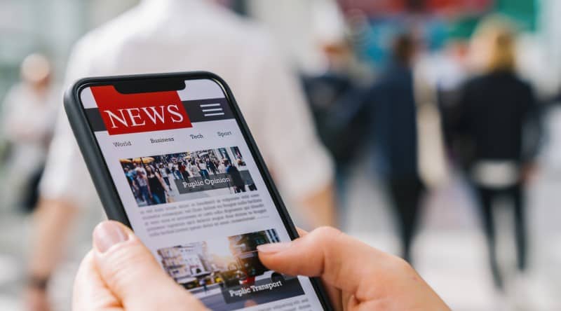 Online News on a Mobile Device